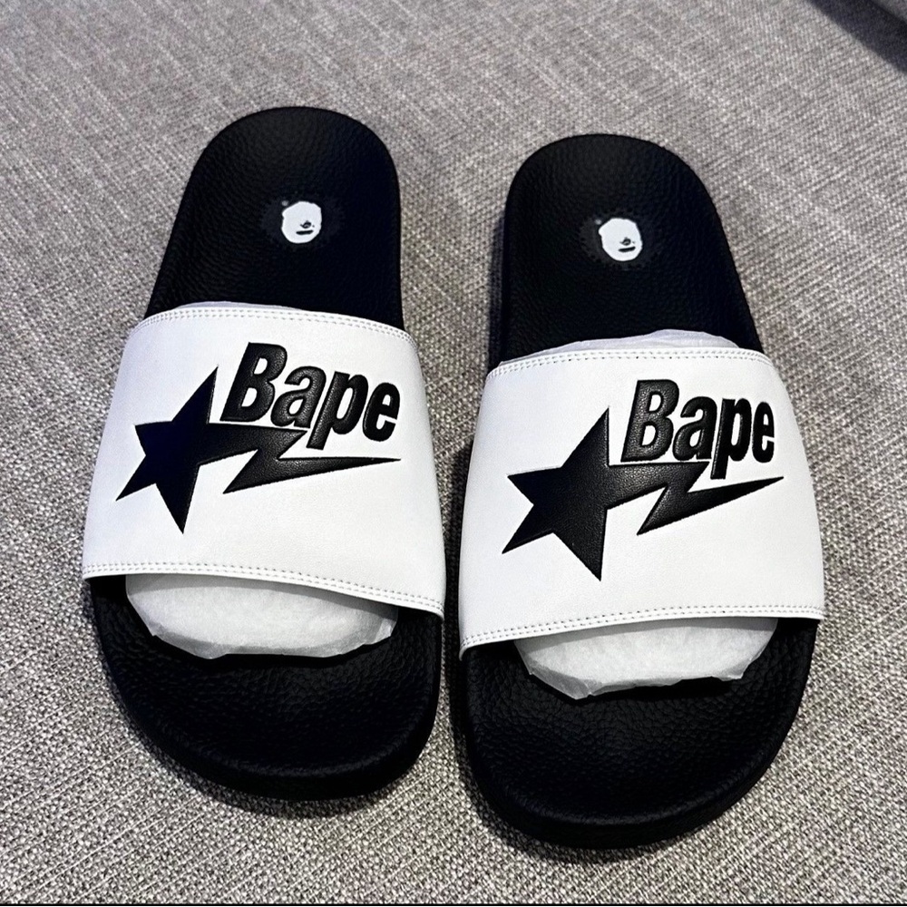 Black and white BAPE slides